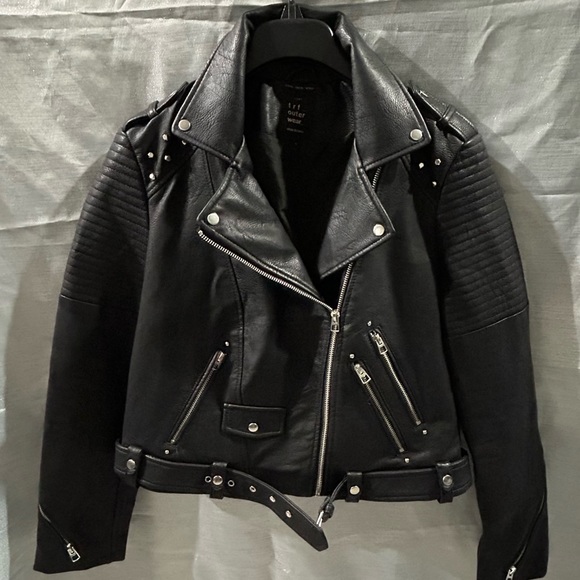 ZARA - Graffiti Studded Faux Leather Biker Jacket (Release Year 2017) - XL - Picture 4 of 7